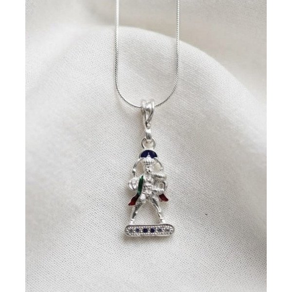 Elegant Pearl Chain