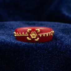 Scarlet Charm Gold Motif Band