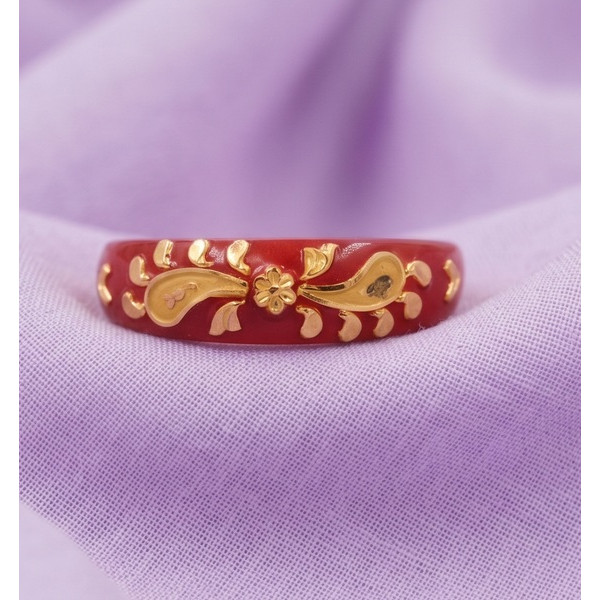 Scarlet Harmony Gold Band Ring