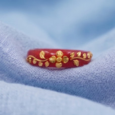 Crimson Vine Gold Accent Ring Crimson Vine Gold Accent Ring