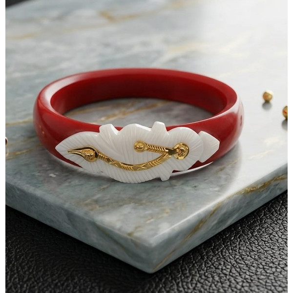 Royal Pearl Bloom Red Bracelet