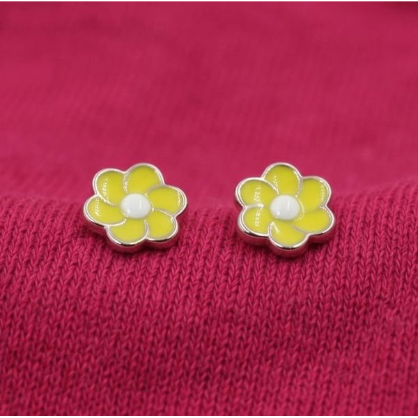 Sunshine Daisy Stud Earrings