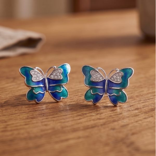 Emerald Daisy Drop Earrings