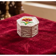 Vintage Apple Jewelry Holder