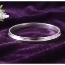 Everyday Elegance Silver Bangle Everyday Elegance Silver Bangle