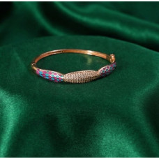 Elegant Rose Gold Enamel Inlay Crystal Bangle