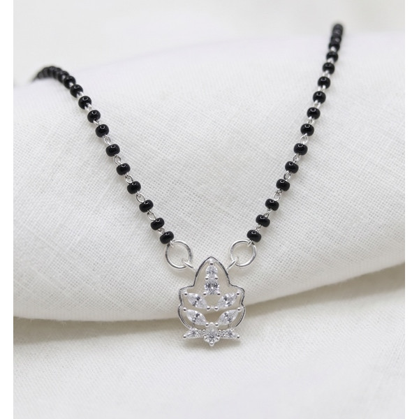 Twinkle Star Diamond Mangalsutra