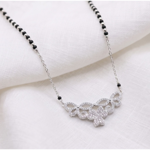 Shining Star Charm Mangalsutra