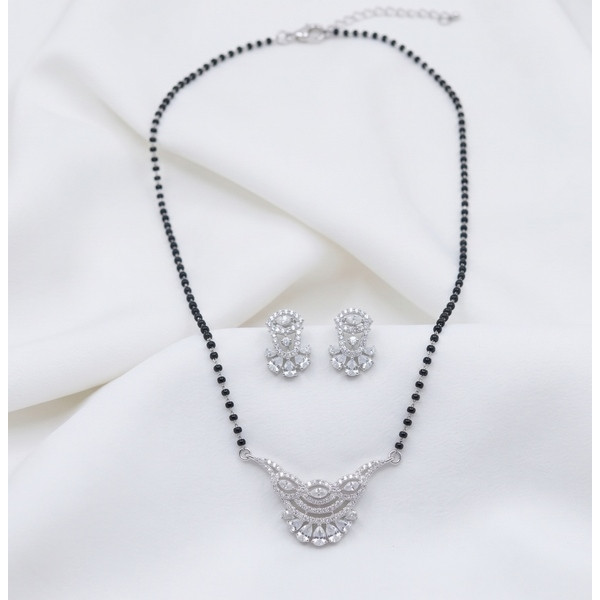 Moonlit Star Mangalsutra