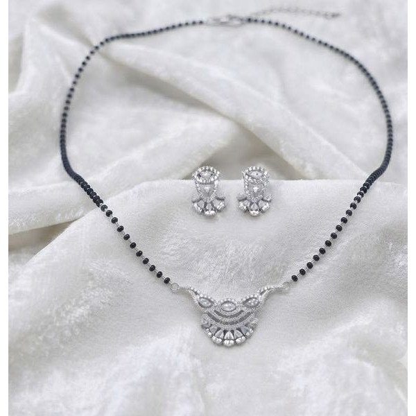 Moonlit Star Mangalsutra