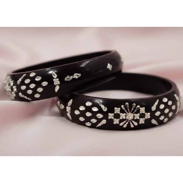 Classic Crimson Charm Kada Set