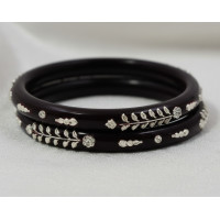 Vermilion Vine Embossed Bangles