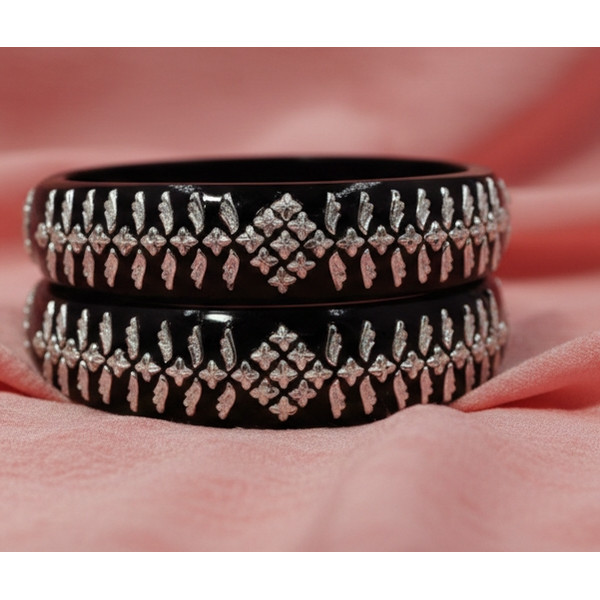 Scarlet Silver Vine Kada Set