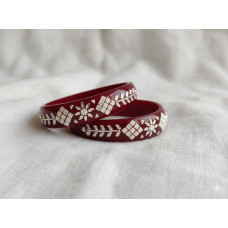 Regal Leafwork Maroon Bangle