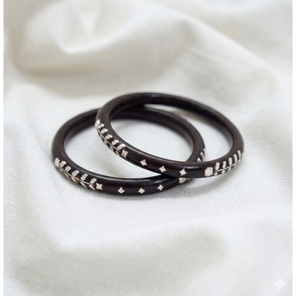 Scarlet Heritage Bangles