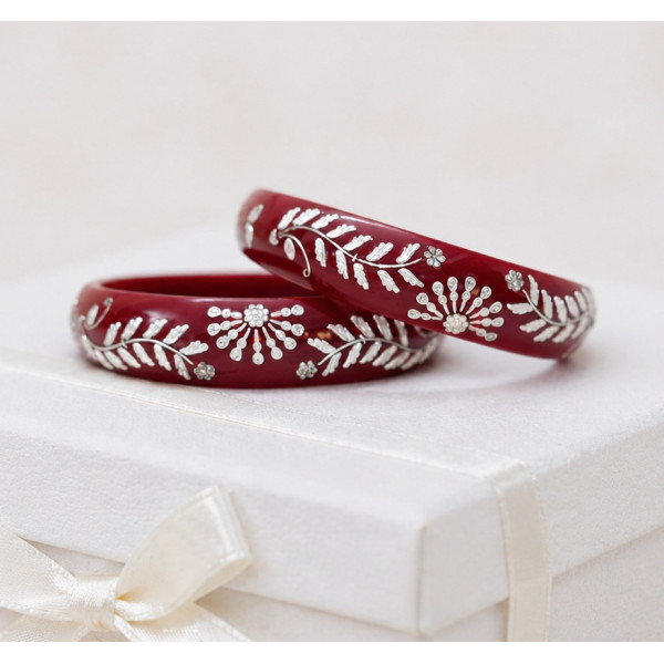Elegant Red Lac Bangles Set