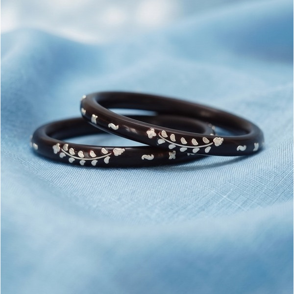 Lotus Whisper Bands