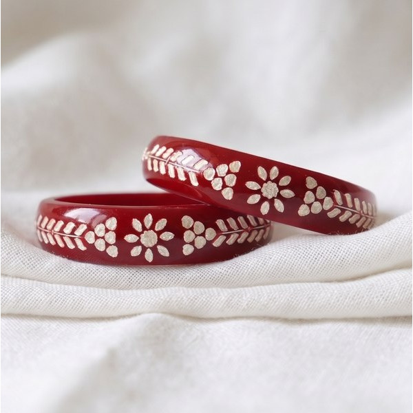 Festive Scarlet Art Bangles