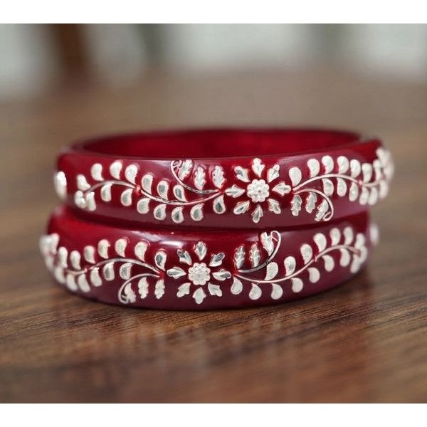 Silver Leaf Designer Red Pola Bangle
