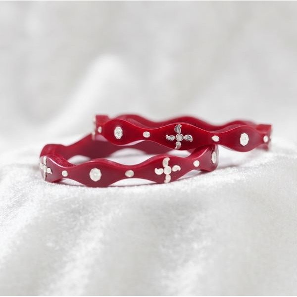 Rakta Pushpa Silver Pola Bangle