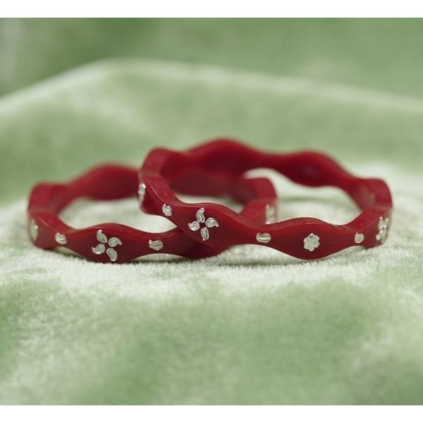 Silver Blossom Red Pola