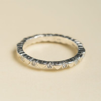 Sweetheart Band Ring