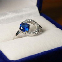 Dreamy Green Star Ring