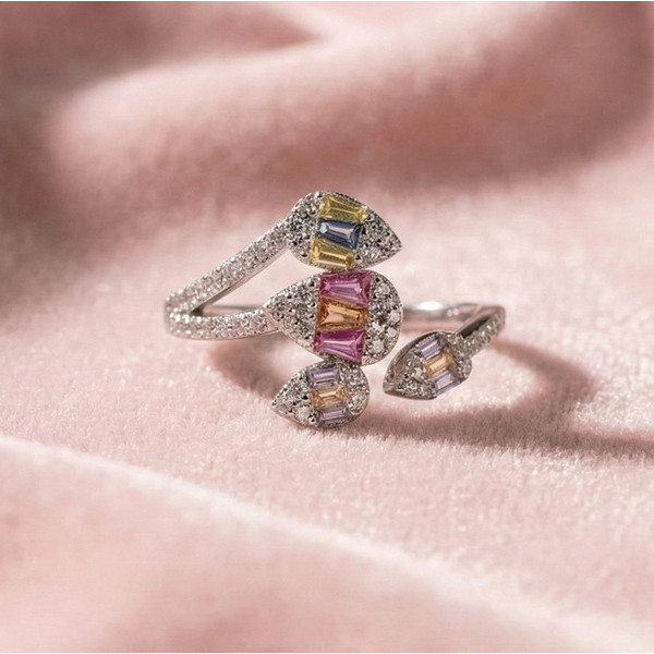 Prismatic Leaf Diamond Wrap Ring