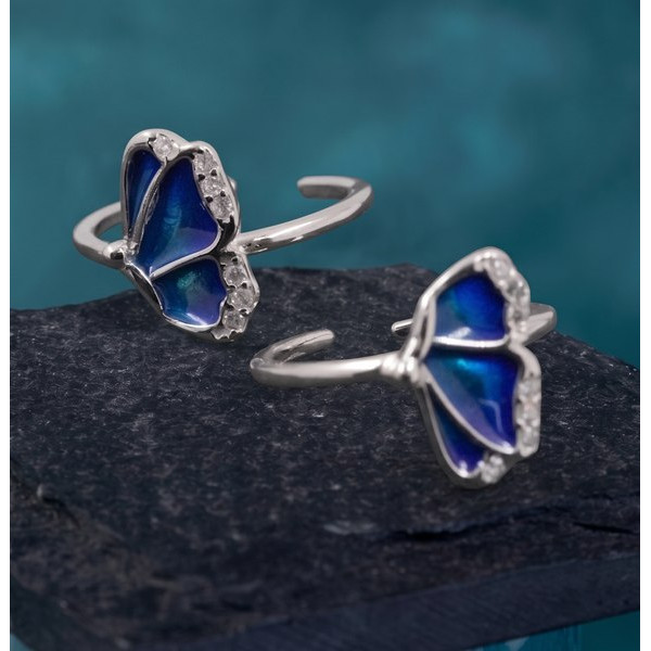 Enchanted Vine Sparkle Ring