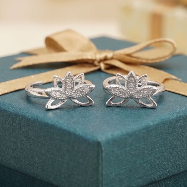 Royal Ruby Spark Toe Ring