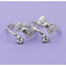 Green Wings Silver Toe Ring